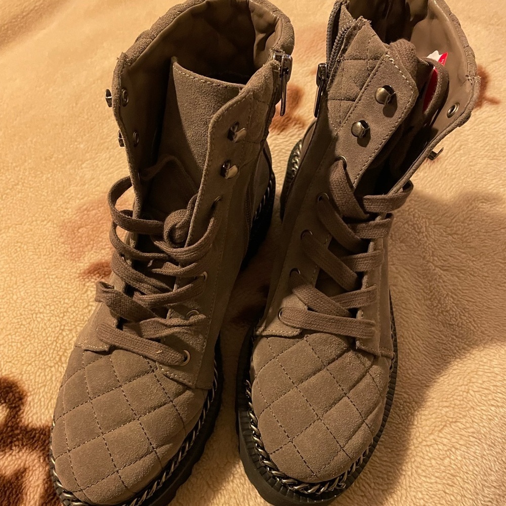 Women’s bootie Vince Camuto